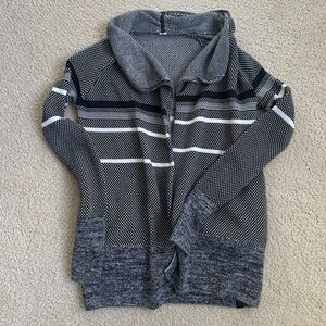 Iviva wrap vintage excellent used condition (teen size 14)